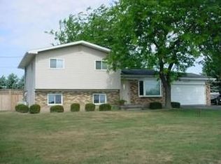 3282 S Reese Rd, Frankenmuth, MI 48734