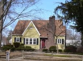 24 Hopper Ave, Pompton Plains, NJ 07444