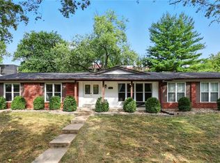 1014 Fernway Ln, Saint Louis, MO
