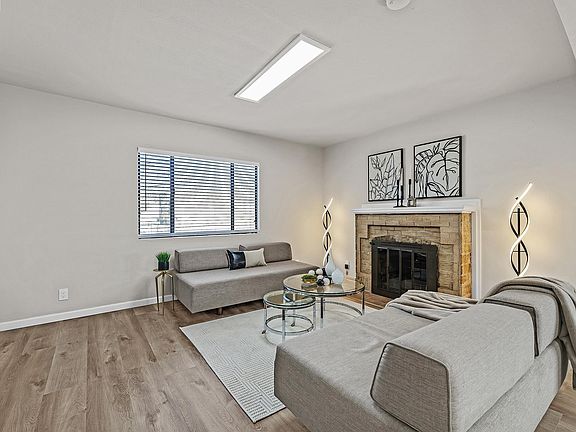 5th image of 3626 Midvale Ave