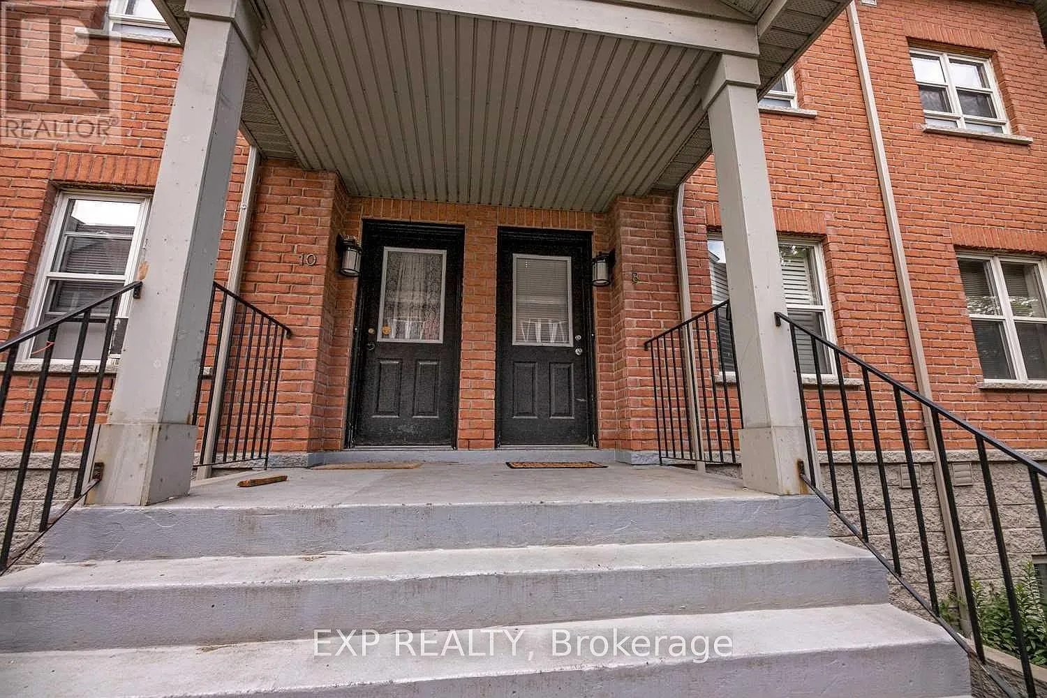 2 bed, $2,599 — Photo 2