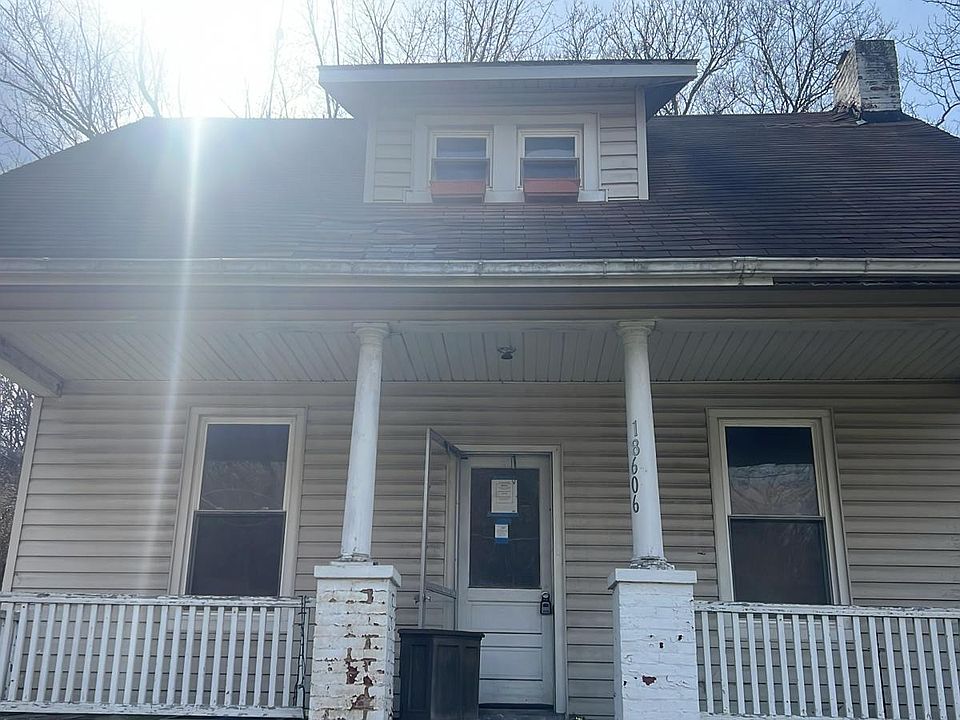 2nd image of 18606 York Rd
