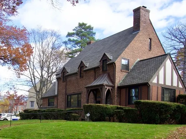 63 Welland Rd, Springfield, MA 01151