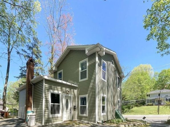 650 Main St