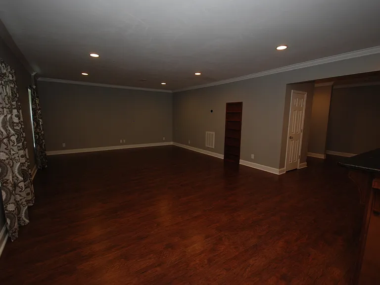 314 Forest Bend Dr — Photo 33