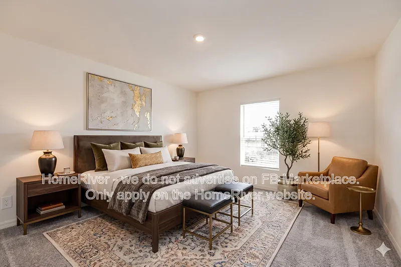3 bed, 2.0 bath, 1477 sqft, $1,740 — Photo 4