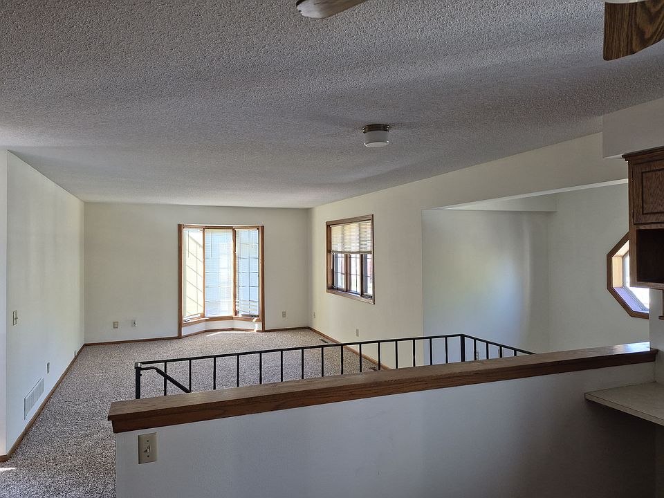 1st image of 3025 Aldrich Ave S