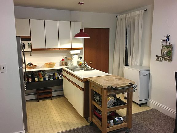 4th image of 500 Miller Ave Ste 2