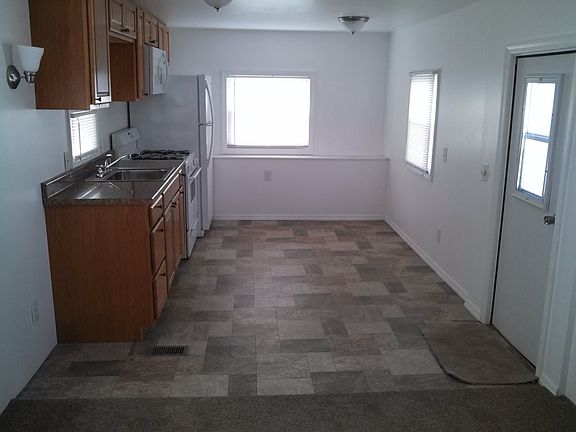 2nd image of 1405 Farrell Ave Trlr 320