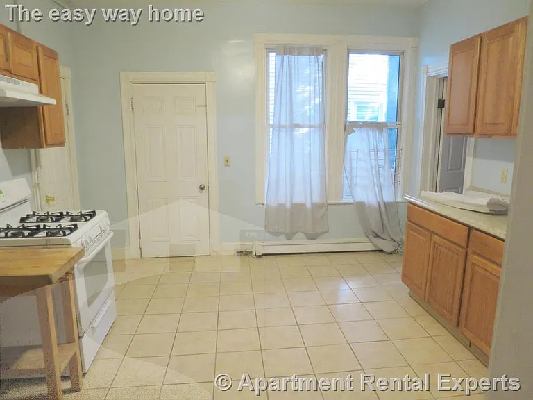 90 Norfolk St #1 — Photo 4