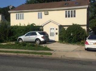 21 N Henry St, Valley Stream, NY 11580