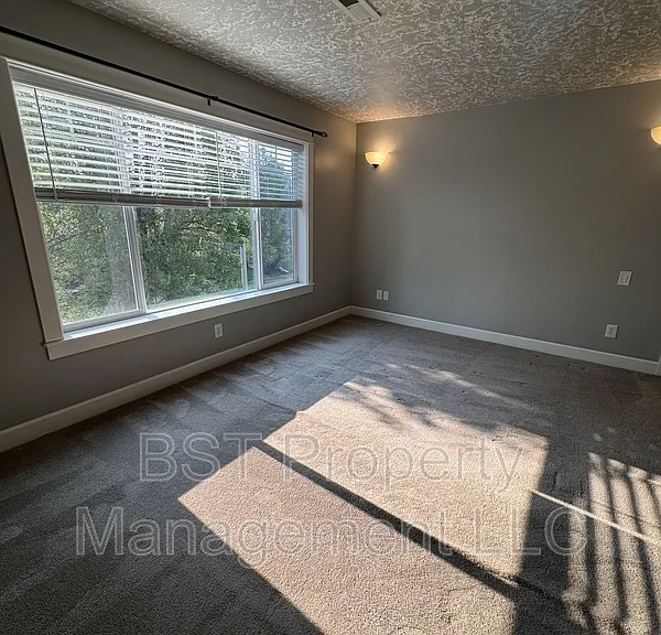 1604 Webb Lake Dr — Photo 26