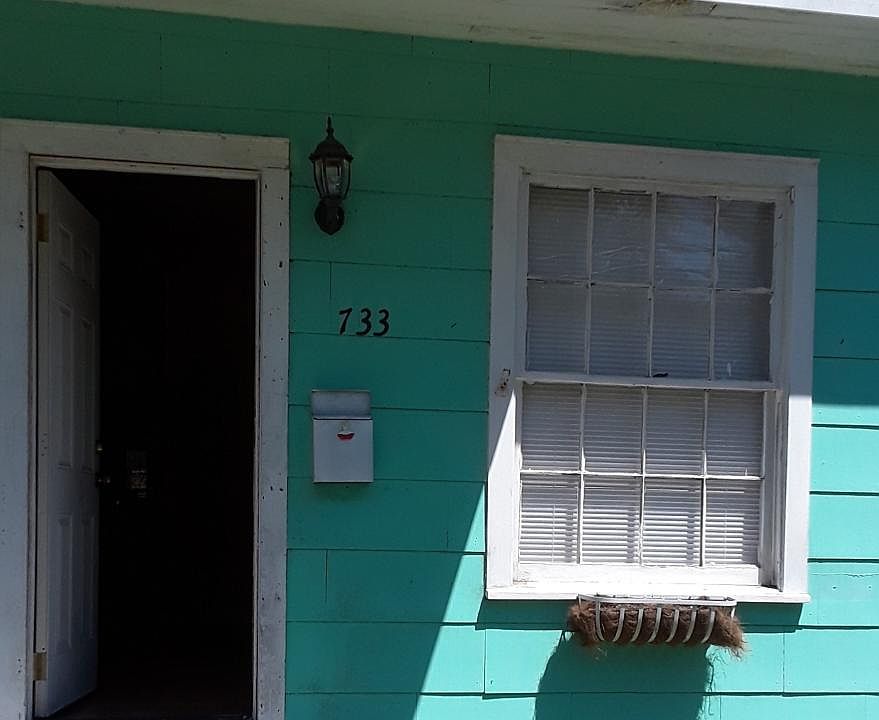 1st image of 733 Cleveland St