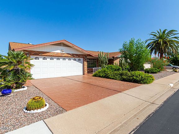 3rd image of 5052 E Emelita Ave