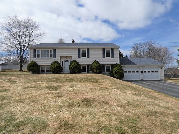 2nd image of 24 Fairfield Ave