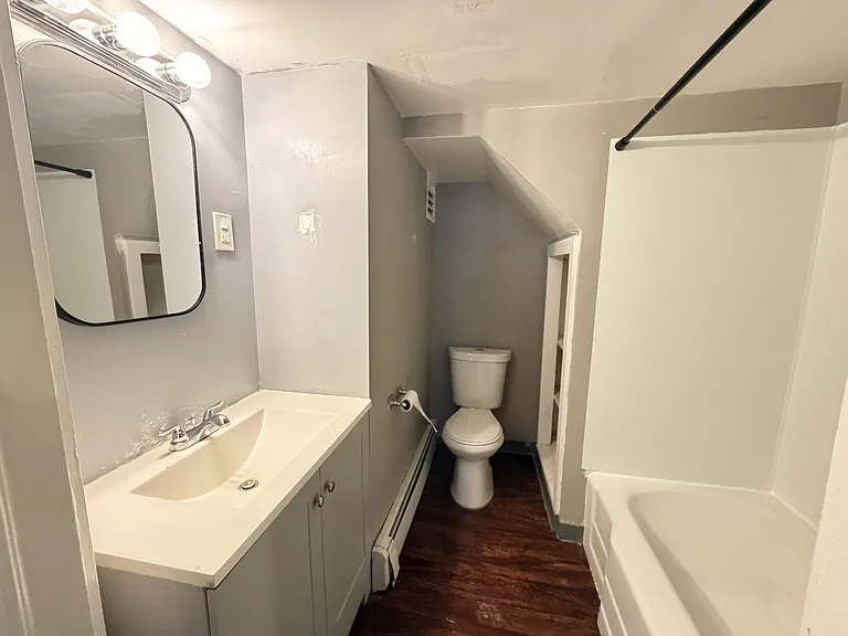 103 Genesee St #1C — Photo 6