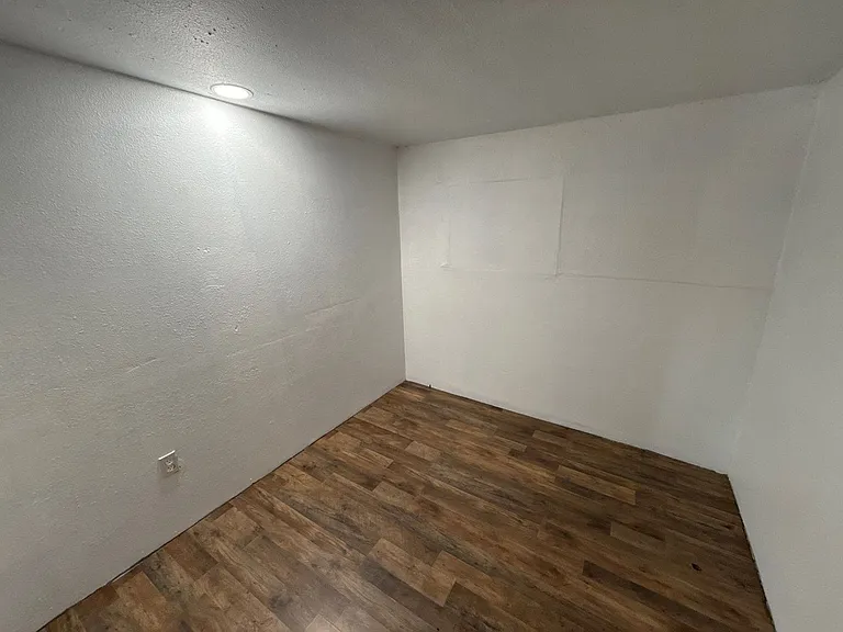 3810 Mahrt Ave SE — Photo 30
