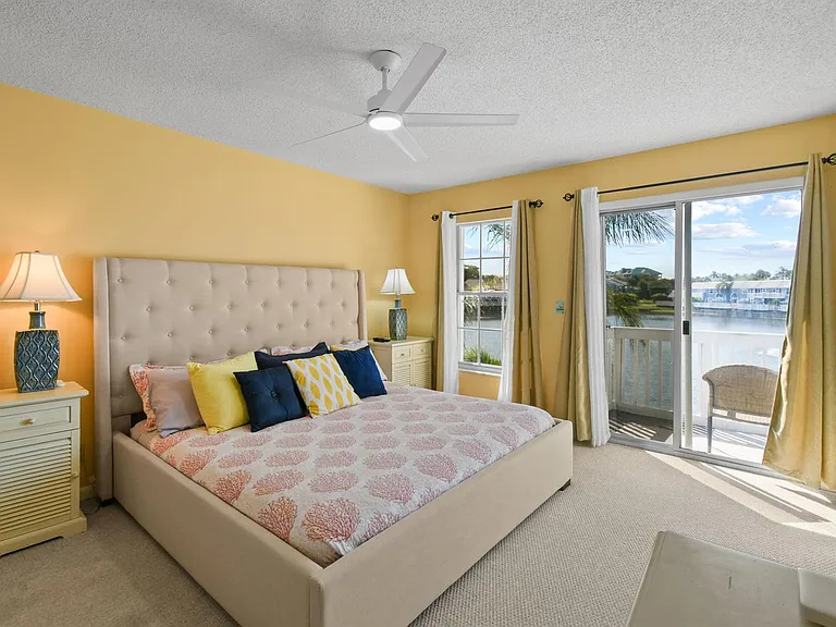 1216 Ocean Dunes Cir — Photo 33