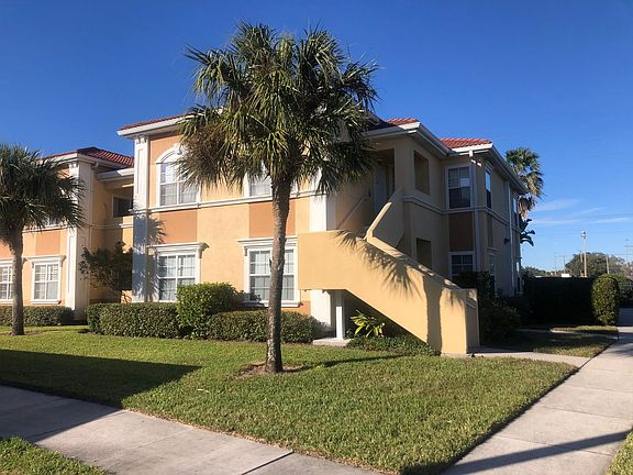 2nd image of 1195 Villagio Cir Unit 104