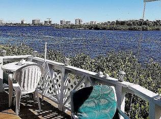 33 Circle Dr, Port Orange, FL 32127