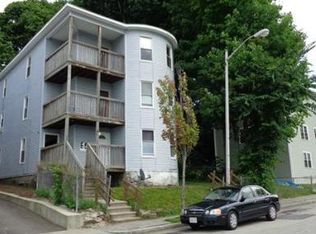 13 Bancroft St, Worcester, MA 01610