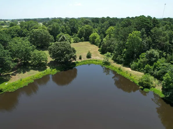 Finway Dr, Grapeland, TX 75844