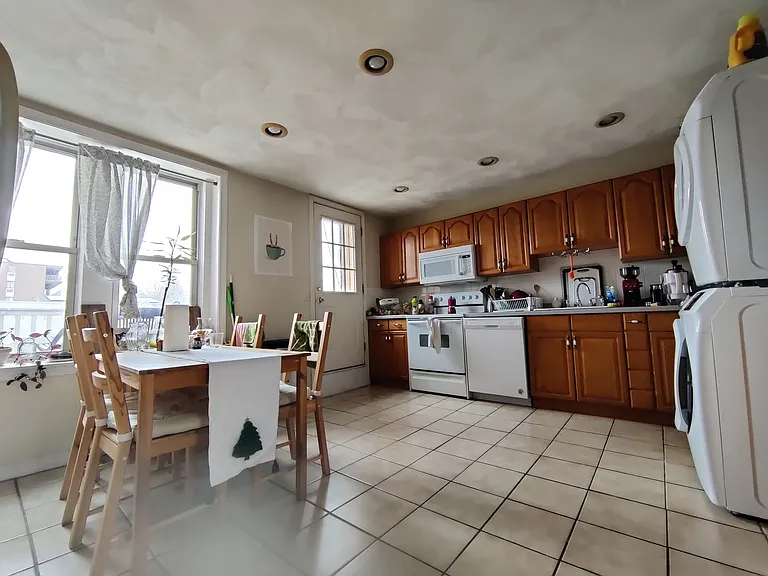 154 Harvard St #5 — Photo 15