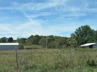 N Corwin Rd, Bloomfield, IN 47424