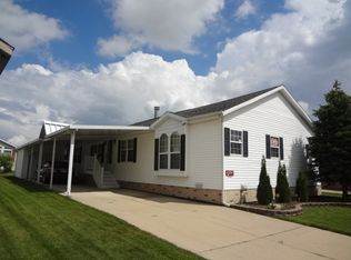 45354 Burgundy Dr, Macomb, MI