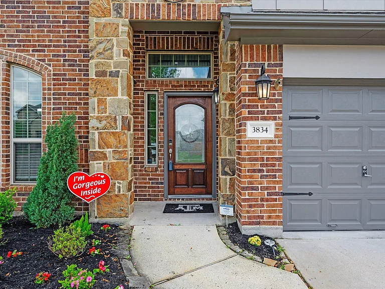 3834 Supremes Trl — Photo 3
