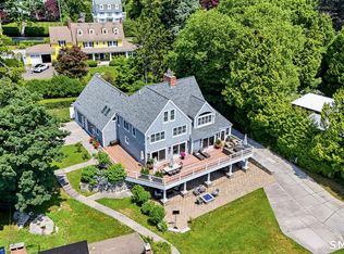 929 Pequot Ave, New London, CT 06320