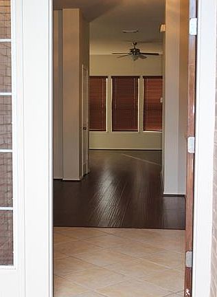 4th image of 20916 Prestwick Dr
