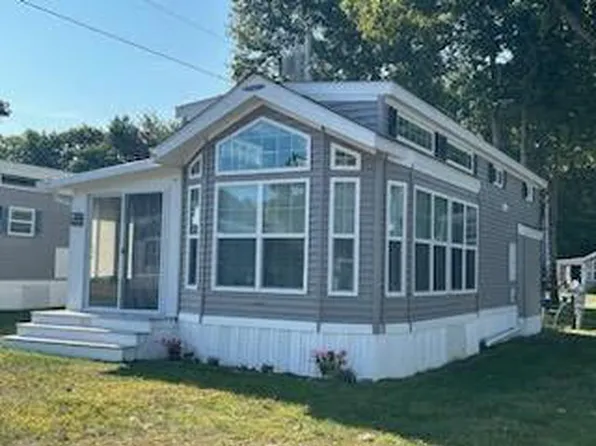 23 college Drive #223, Wells, ME 04090