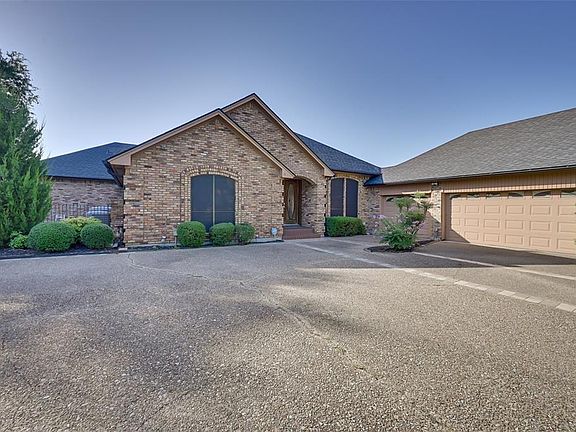 2nd image of 5409 Emerald Park Blvd
