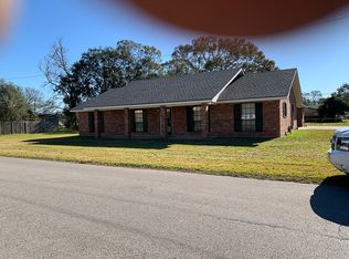 613 W 4th St, Kaplan, LA 70548