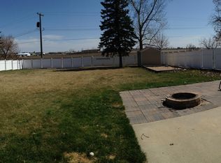 617 1st St, Langdon, ND 58249