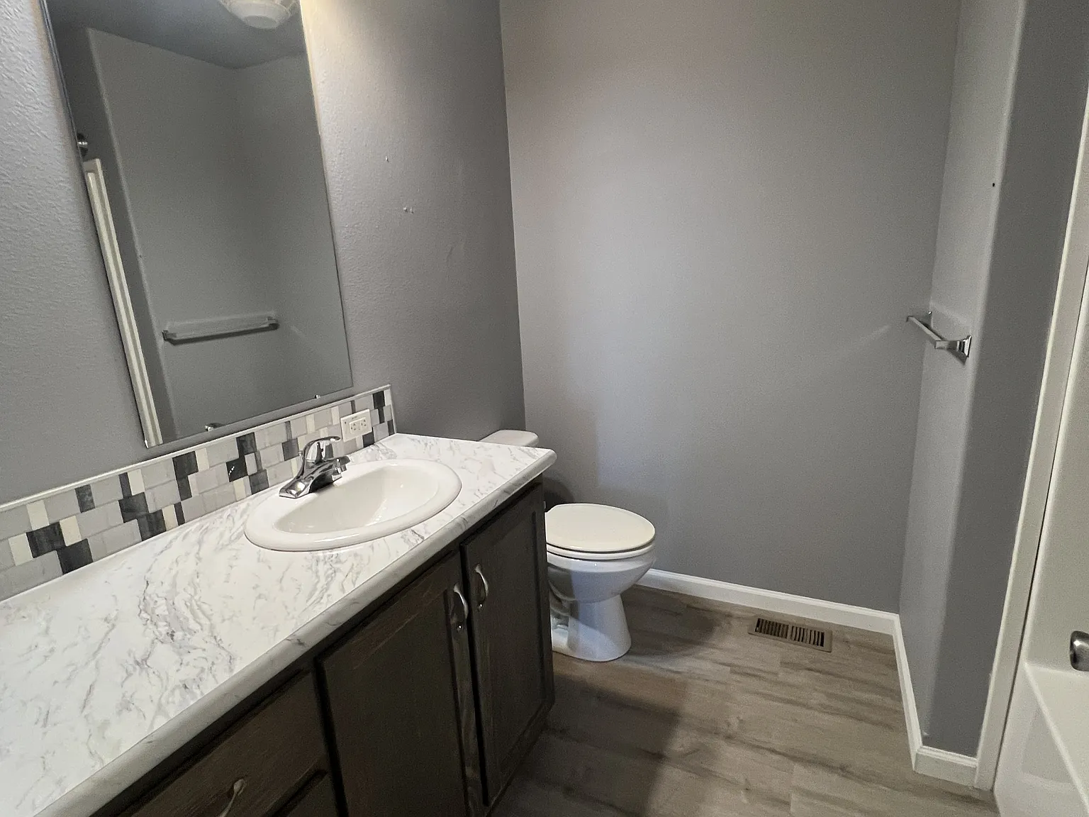46 Jennifer Circle Unit A - 1 — Photo 4