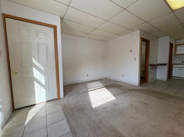 278 Chamberlain Road - Blue Pod, 278 Chamberlain Rd, Middletown, CT 06457