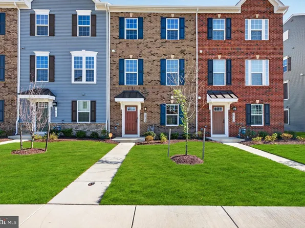 16108 Meadow Glenn Dr, Bowie, MD 20716