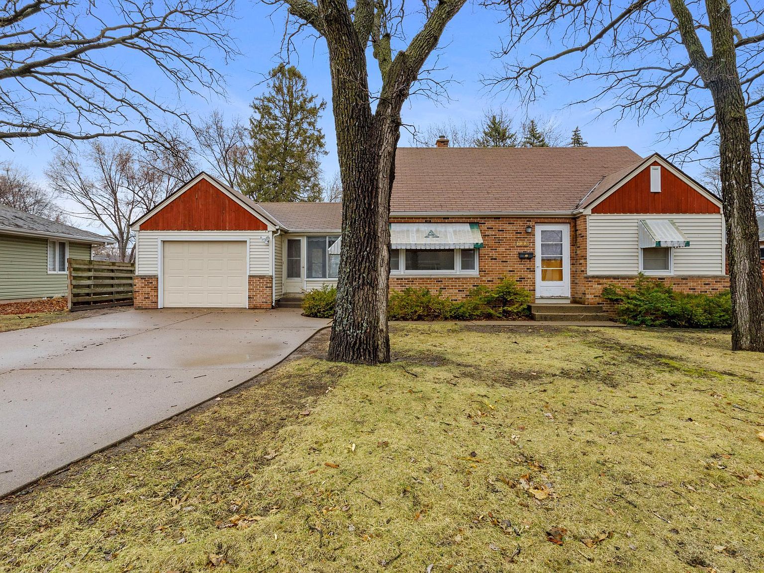 733 Oakwood Dr, Anoka, MN 55303 | Zillow