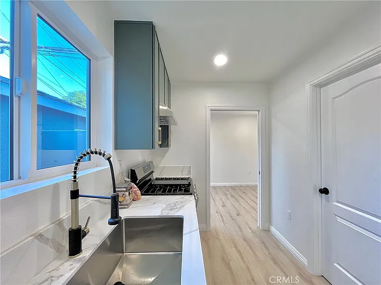 938 E Sandra Ave #A — Photo 3