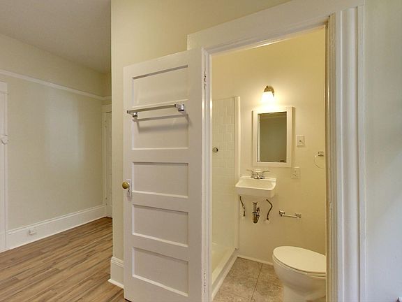 2nd image of 1720 Pacific Ave APT 12