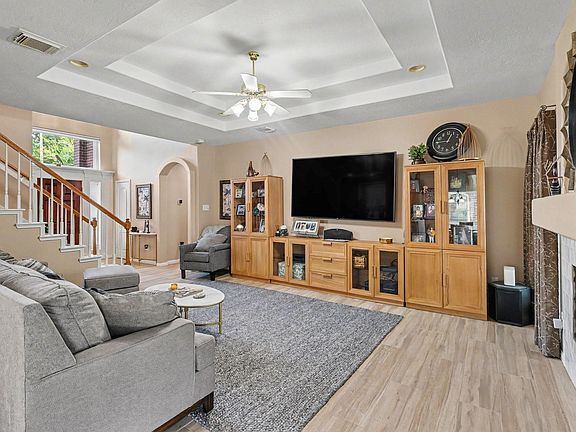 4th image of 4003 Waterwood Dr