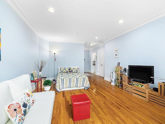 3rd image of 2098 Frederick Douglass Blvd APT 2K