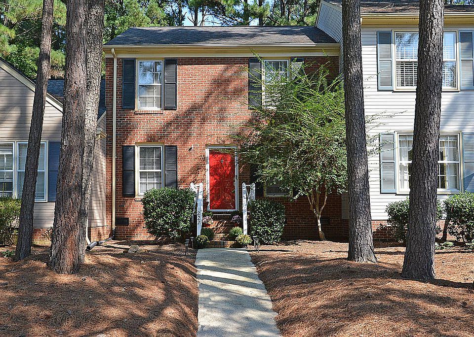 Stately Brick front!