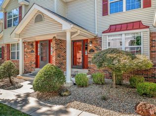 1730 N Wisteria Dr #7, Saint Charles, MO 63303