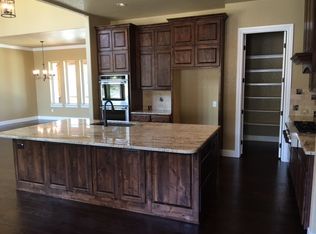 8442 Camp Verde Rio, San Antonio, TX 78255