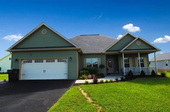 1st image of 1065 Henderson Ct