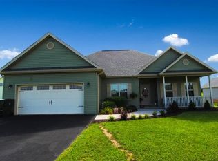 1065 Henderson Ct, Jonesborough, TN 37659