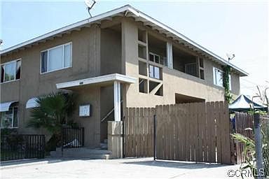 2nd image of 888 S Anaheim Blvd APT 1